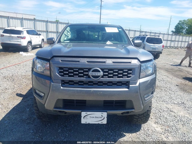 Nissan Frontier Sv 4x4