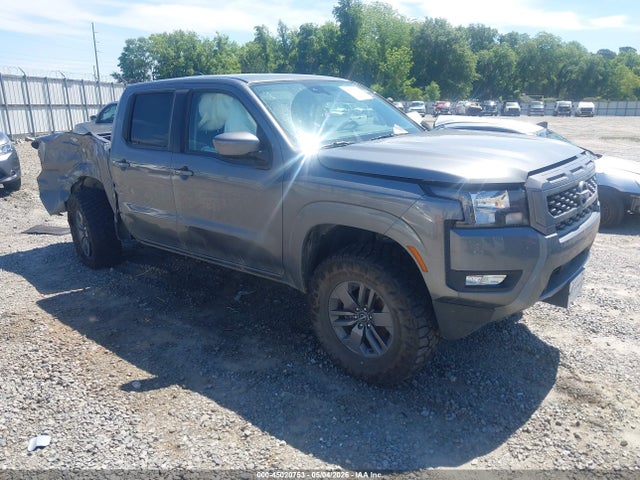 Salvage Nissan Frontier Image