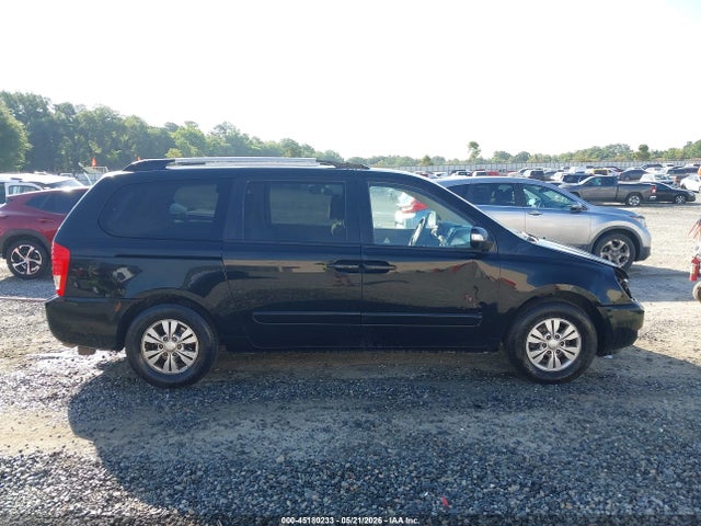 Kia Sedona Lx