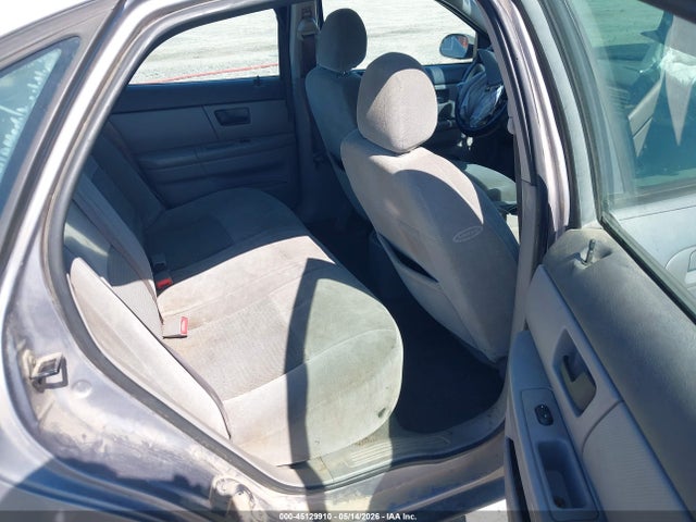 Ford Taurus Se