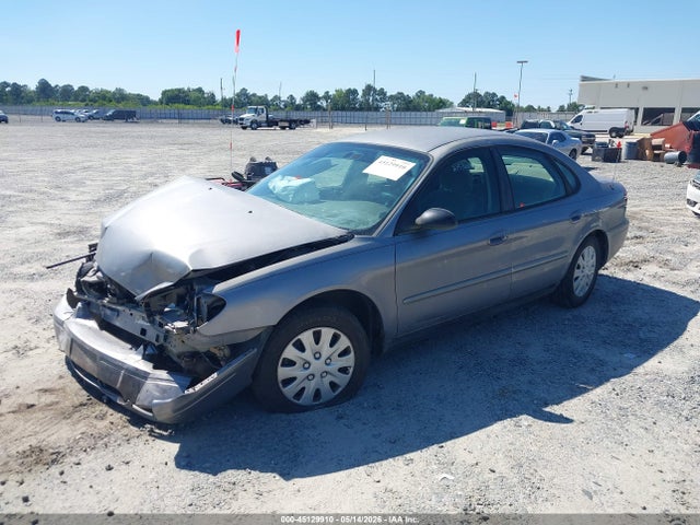Ford Taurus Se