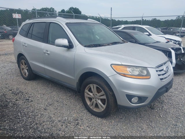 Salvage Hyundai SANTA FE Image
