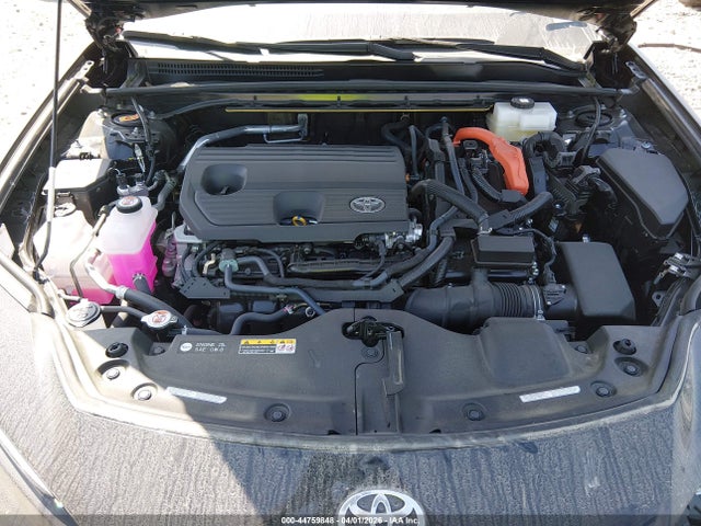 Toyota Crown Signia Xle