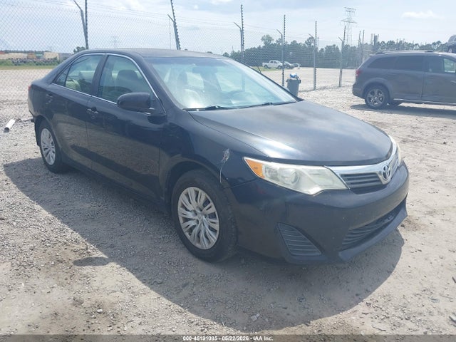 Salvage Toyota Camry Image