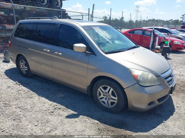 Salvage Honda Odyssey Image