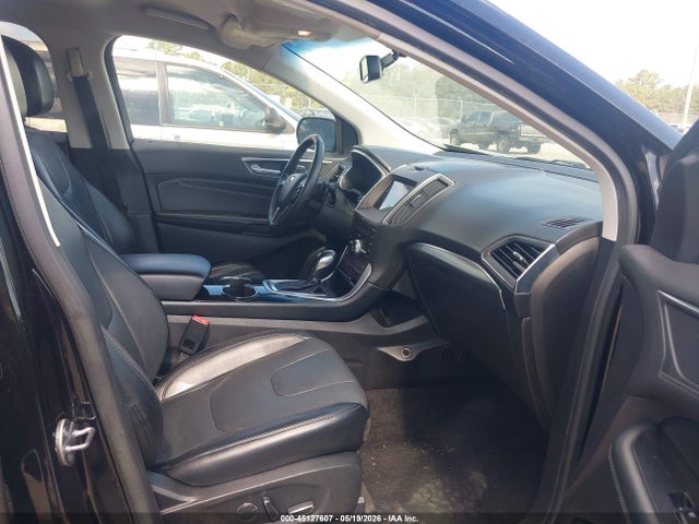 Ford Edge Titanium