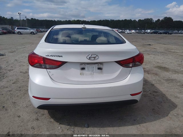 Hyundai ELANTRA Se