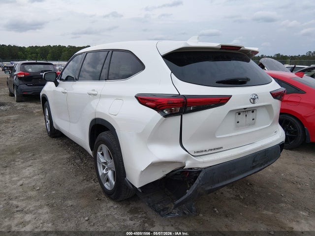Toyota Highlander Le