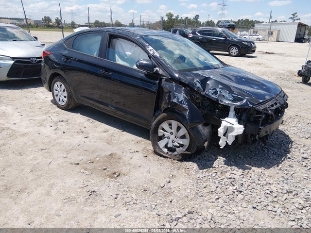 Salvage Hyundai ACCENT Image