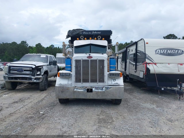 Peterbilt 377