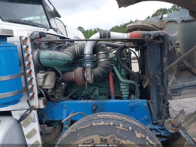 Peterbilt 377