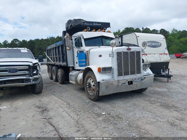 Salvage Peterbilt 377 Image