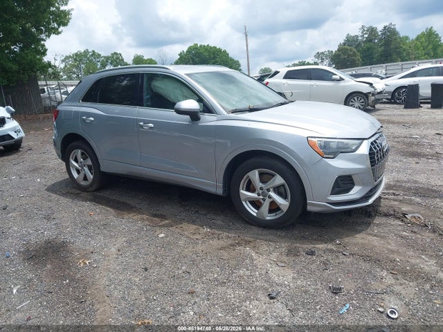 Salvage Audi Q3 Image