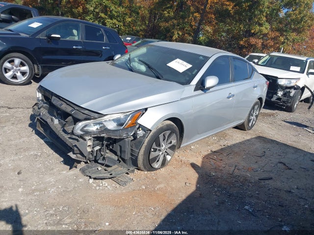 Nissan Altima S Fwd
