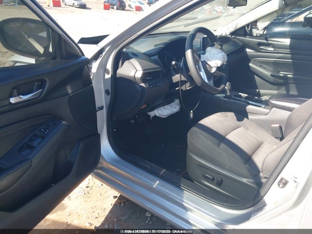 Nissan Altima S Fwd