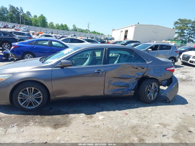 Toyota Camry Se