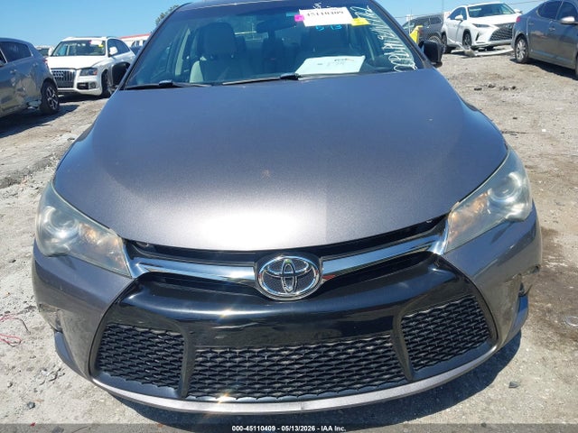 Toyota Camry Se