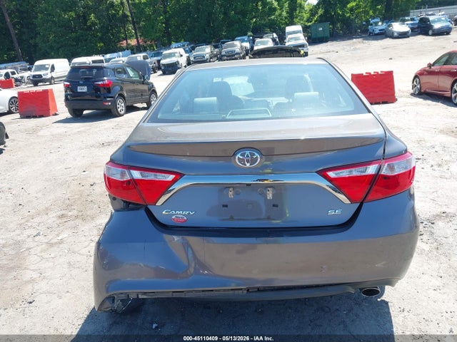 Toyota Camry Se