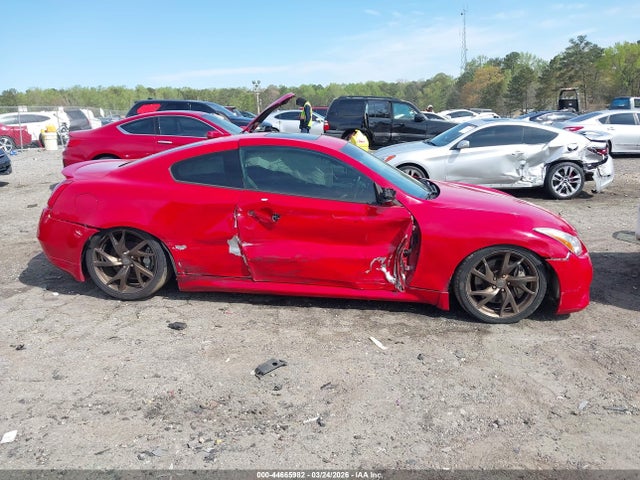 INFINITI G37 Sport