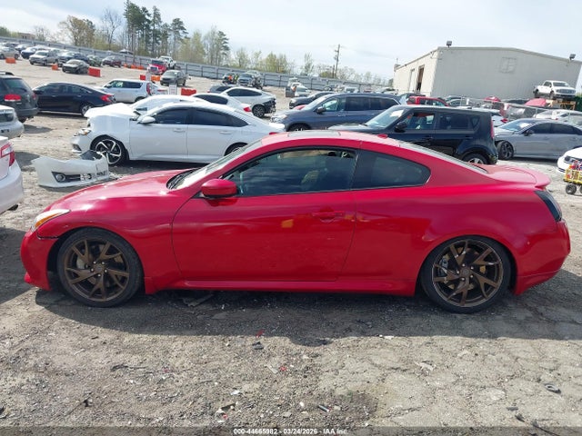 INFINITI G37 Sport