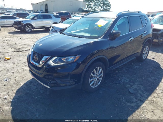 Nissan Rogue Sv