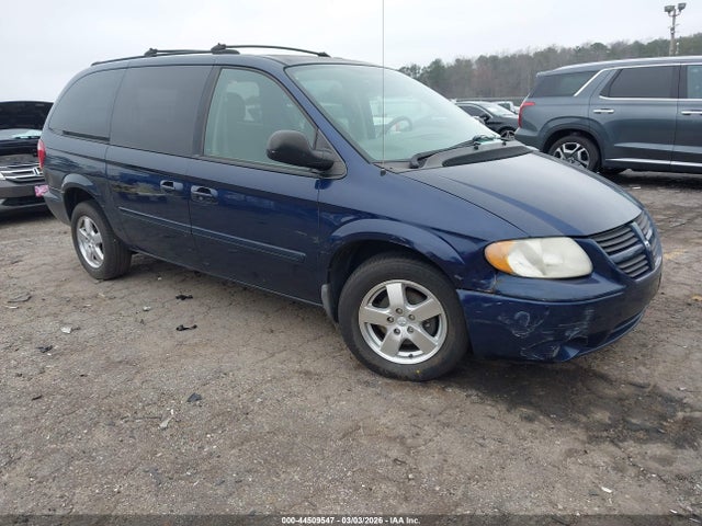 Salvage Dodge Grand Caravan Image