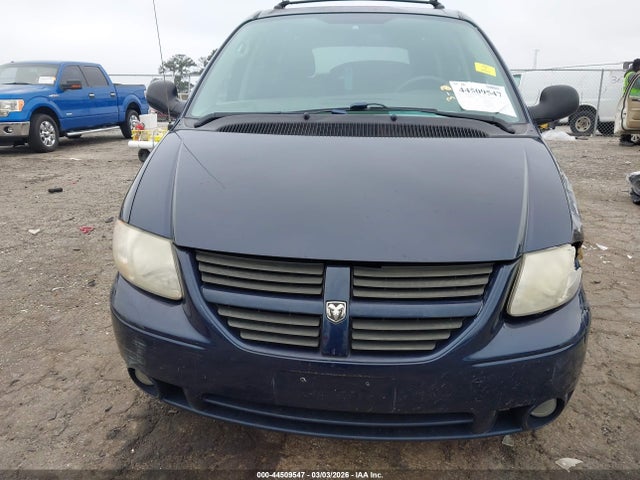 Dodge Grand Caravan Sxt