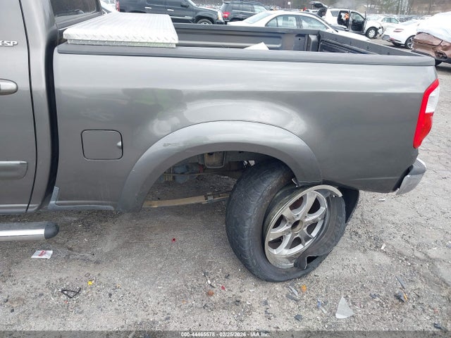 Toyota Tundra Sr5 V8