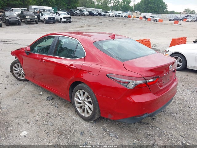 Toyota Camry Le