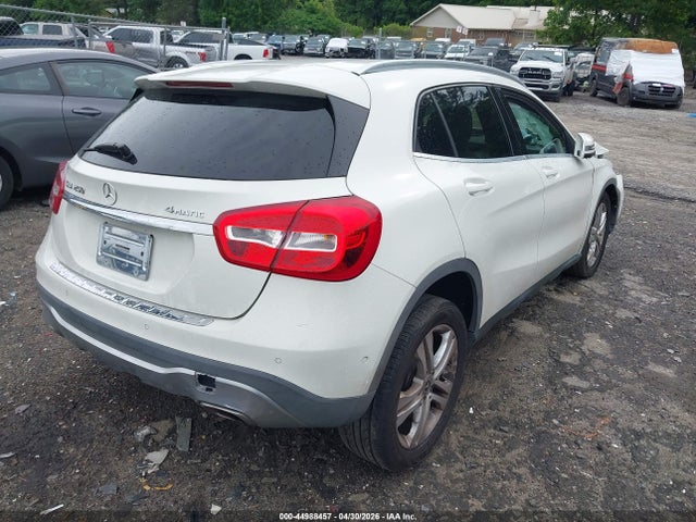 Mercedes-Benz GLA 4matic