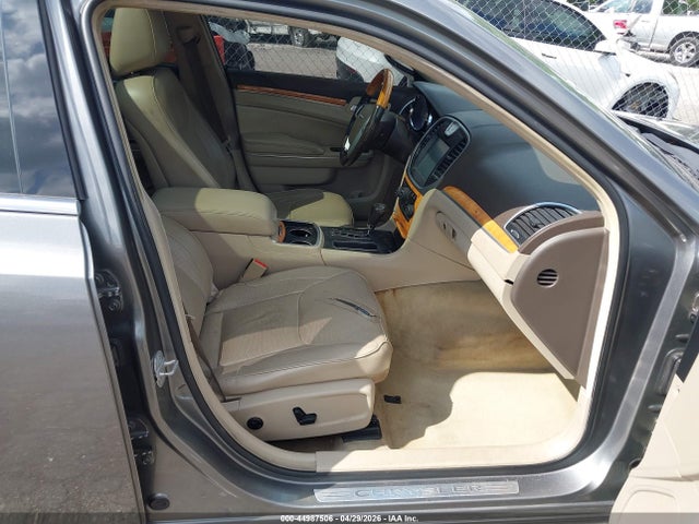 Chrysler 300c Awd