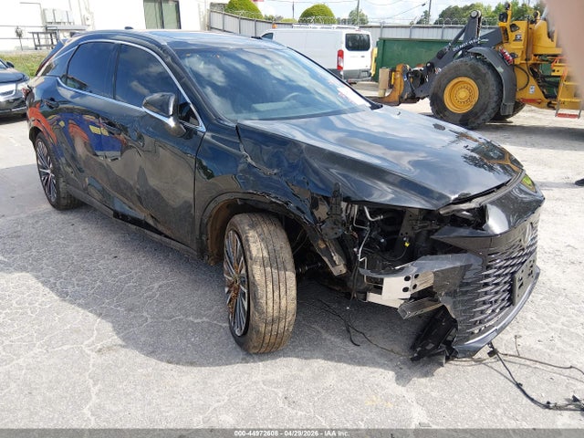 Salvage Lexus RX Image
