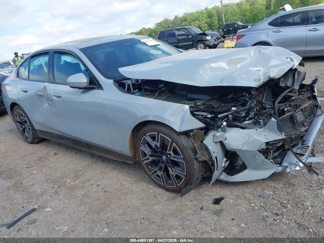 Salvage BMW I5 Image