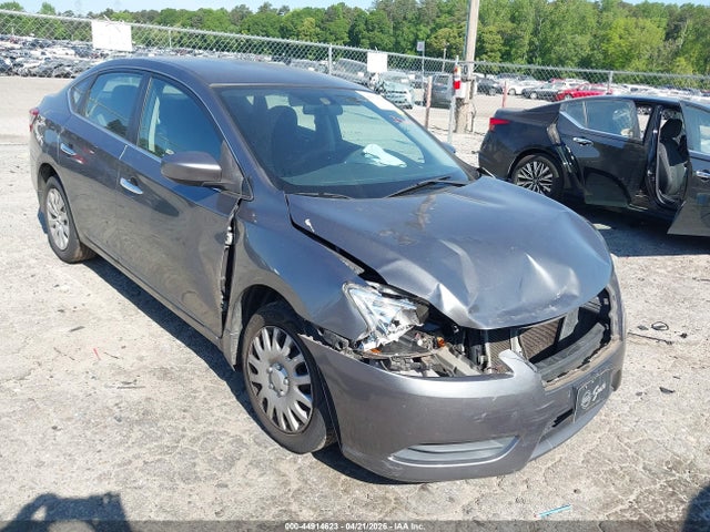 Salvage Nissan Sentra Image