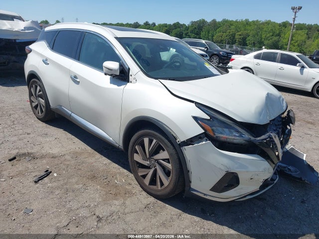 Salvage Nissan Murano Image