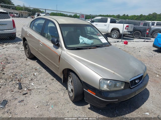 Salvage Hyundai ELANTRA Image
