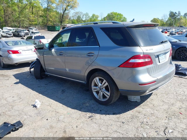 Mercedes-Benz M-Class 4matic