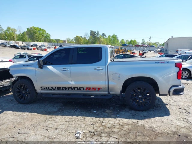 Chevrolet Silverado 1500 4wd  Short Bed Rst