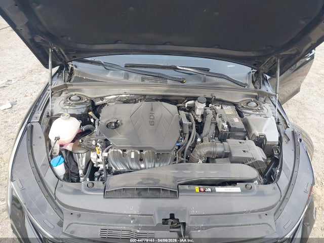 Kia K5 Lxs
