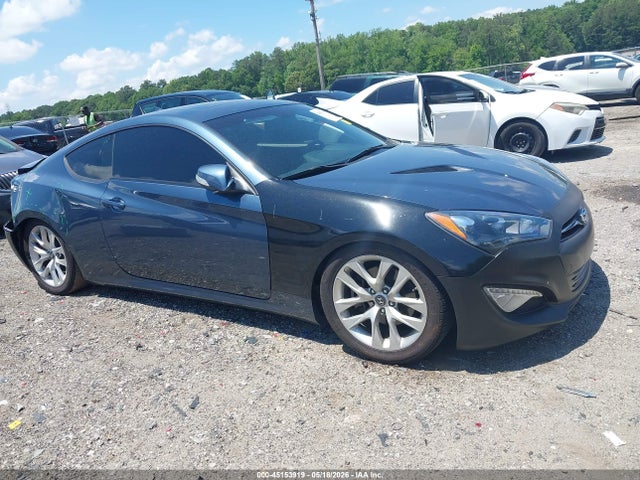 Hyundai Genesis 3.8 Grand Touring