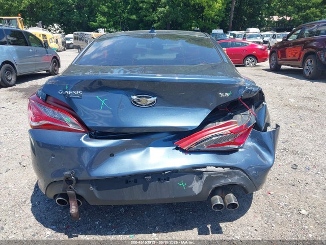 Hyundai Genesis 3.8 Grand Touring