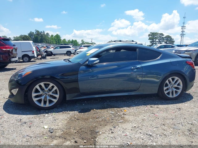 Hyundai Genesis 3.8 Grand Touring