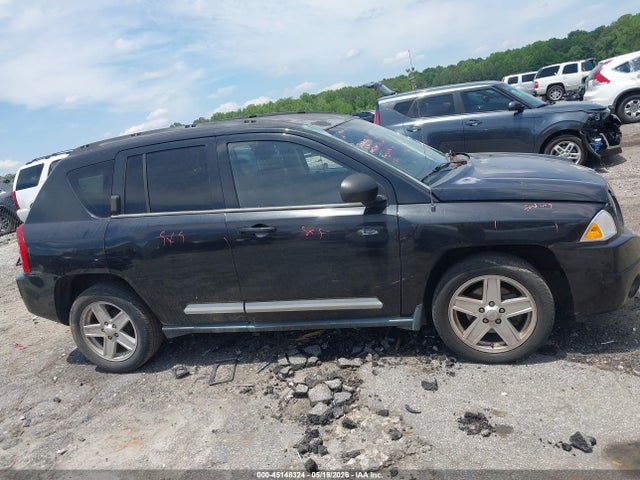 Jeep Compass Sport