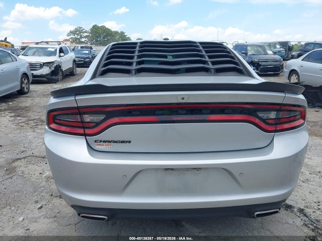 Dodge Charger Sxt Rwd