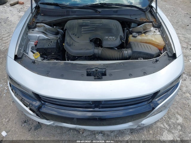 Dodge Charger Sxt Rwd