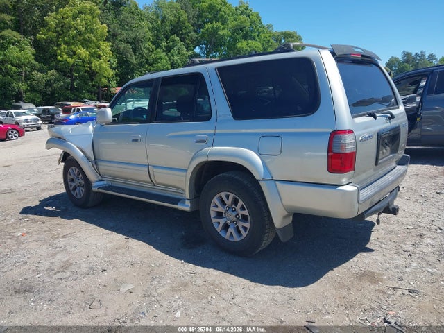 Toyota 4Runner Limited V6