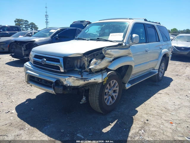 Toyota 4Runner Limited V6