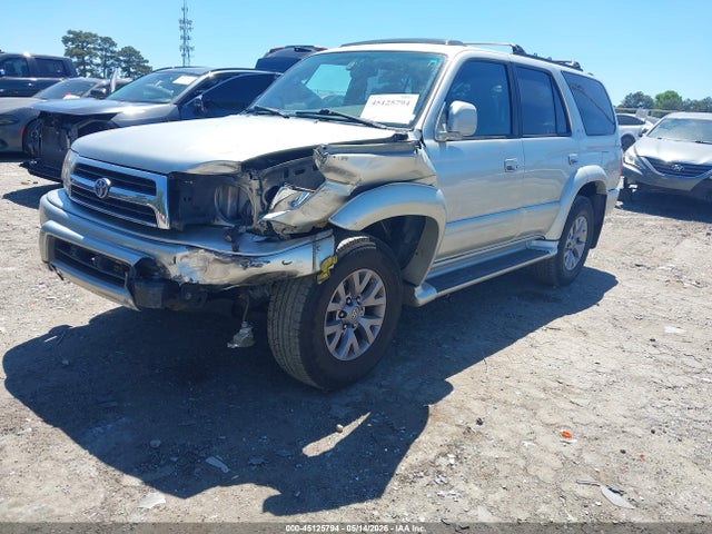 Toyota 4Runner Limited V6
