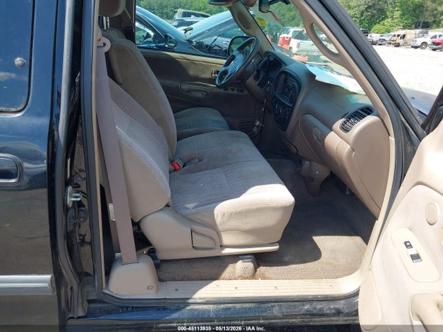 Toyota Tundra Sr5 V8