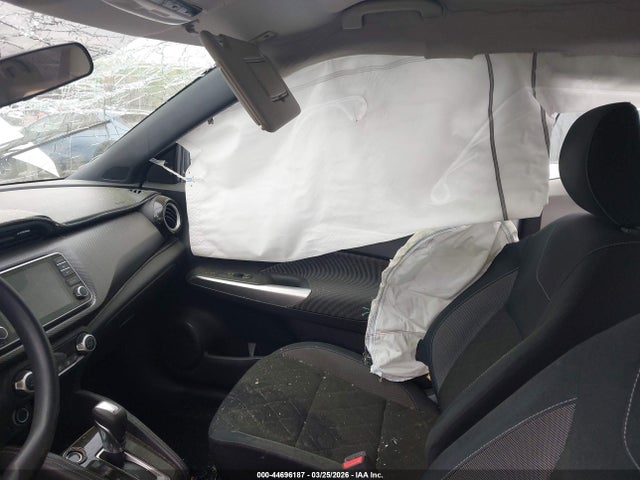Nissan Kicks Sv